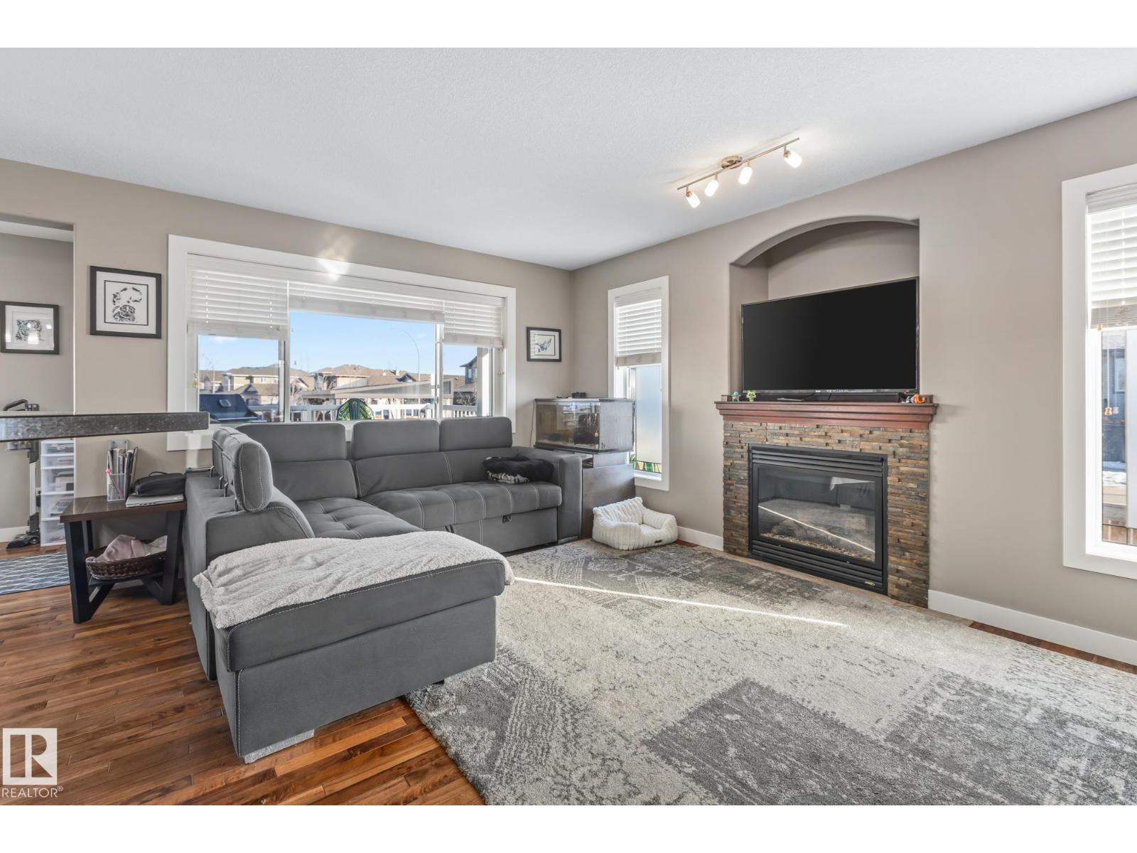 9702 104 Av, Morinville, Alberta  T8R 0B6 - Photo 6 - E4477203