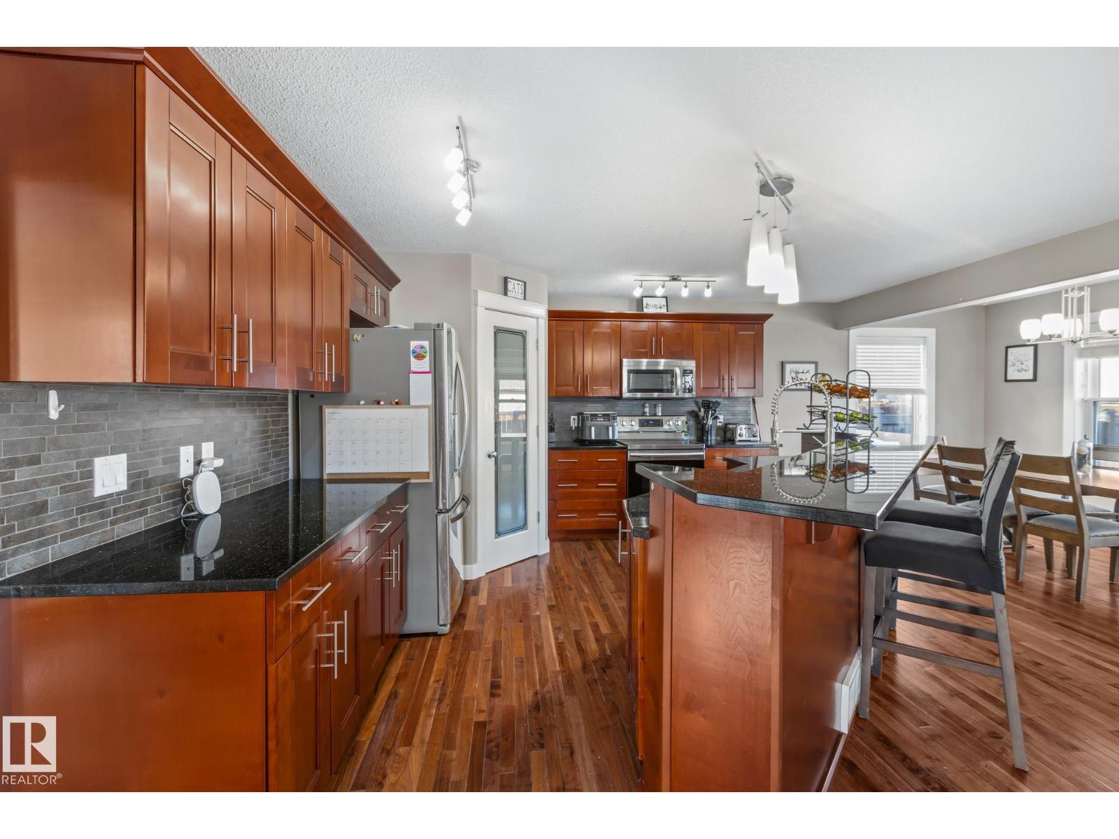 9702 104 Av, Morinville, Alberta  T8R 0B6 - Photo 9 - E4477203