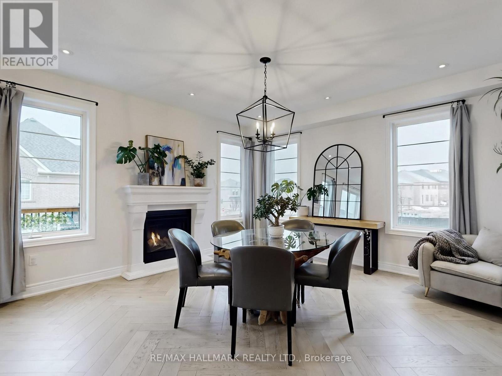 86 Murray Leonard Lane, East Gwillimbury, Ontario  L9N 0Z6 - Photo 24 - N12878364