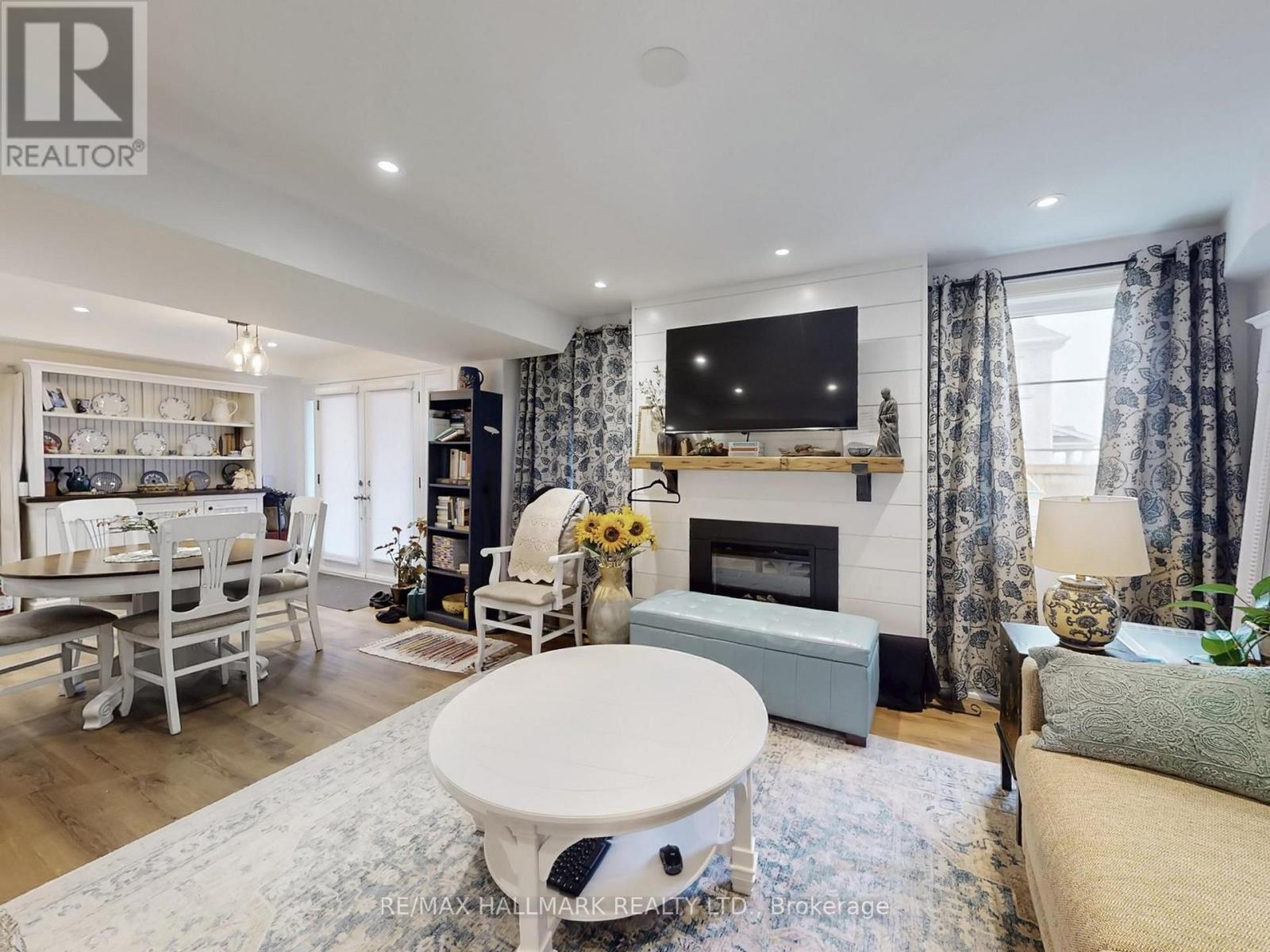 86 Murray Leonard Lane, East Gwillimbury, Ontario  L9N 0Z6 - Photo 42 - N12878364