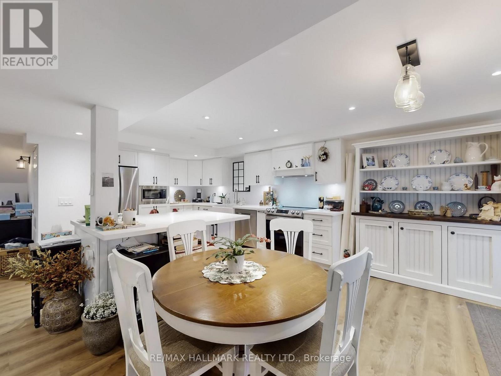 86 Murray Leonard Lane, East Gwillimbury, Ontario  L9N 0Z6 - Photo 43 - N12878364