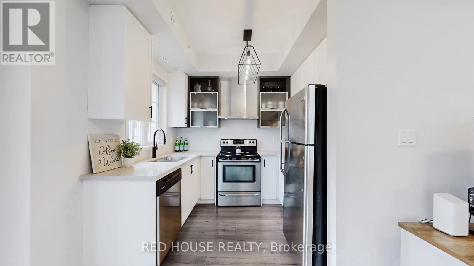 E08 - 26 BRUCE STREET, Vaughan, Ontario