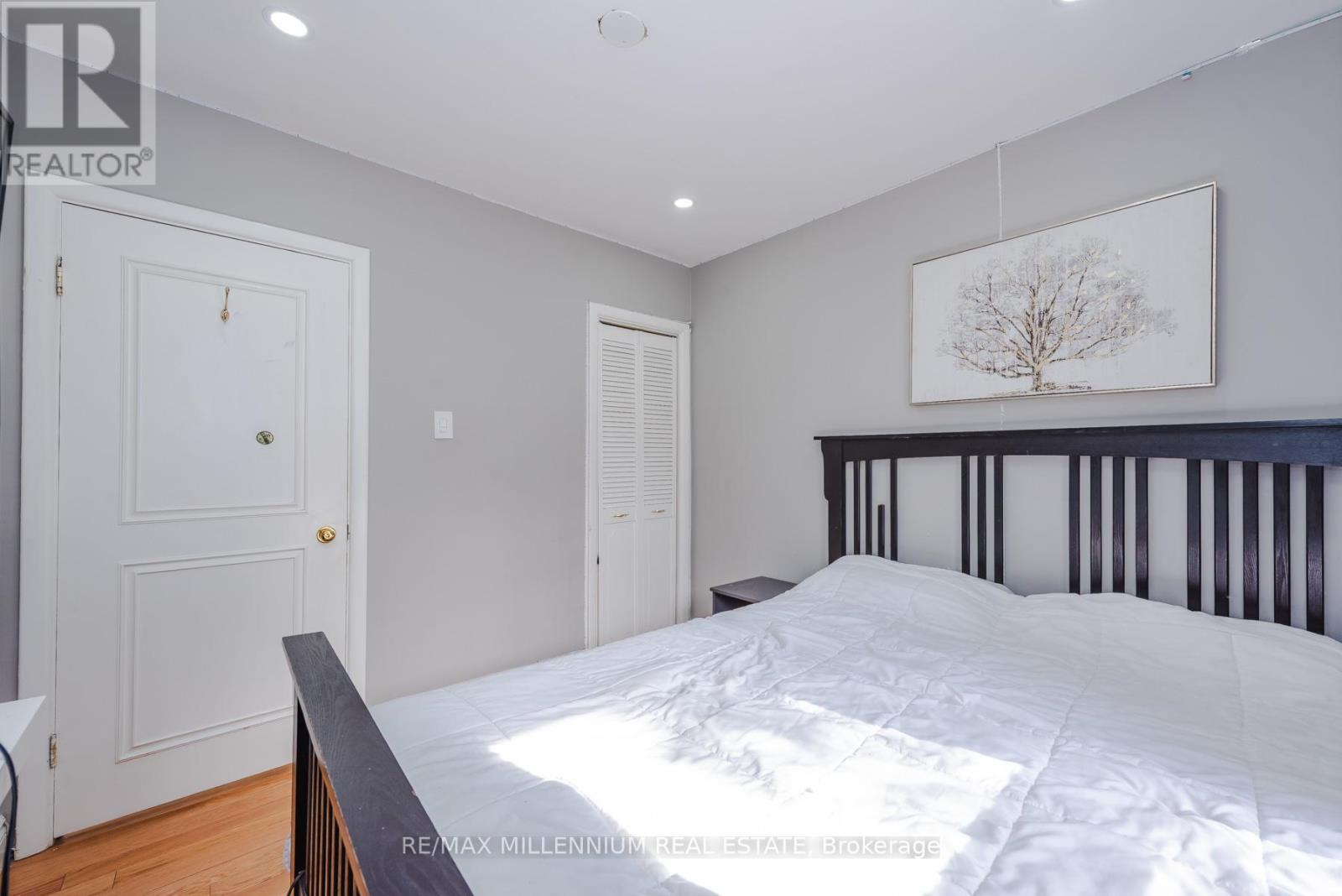 13 Cumberland Drive, Brampton, Ontario  L6V 1W5 - Photo 14 - W12878352