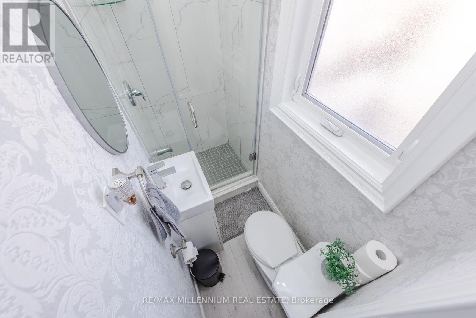 13 Cumberland Drive, Brampton, Ontario  L6V 1W5 - Photo 21 - W12878352