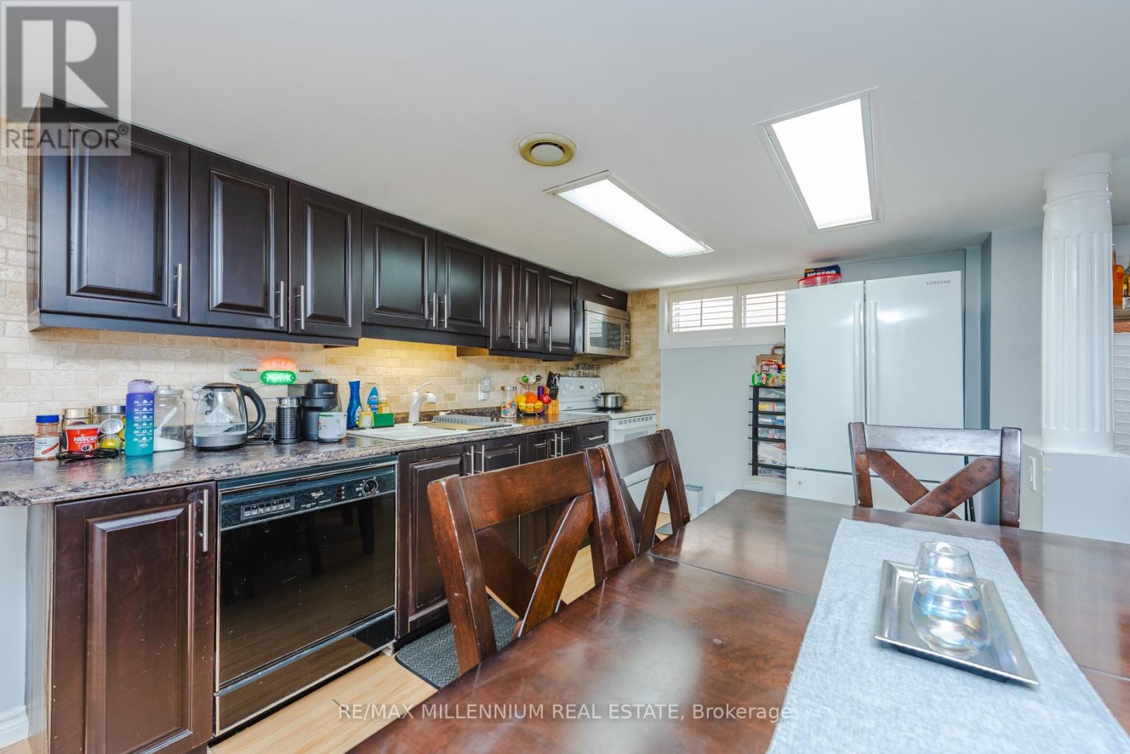 13 Cumberland Drive, Brampton, Ontario  L6V 1W5 - Photo 27 - W12878352