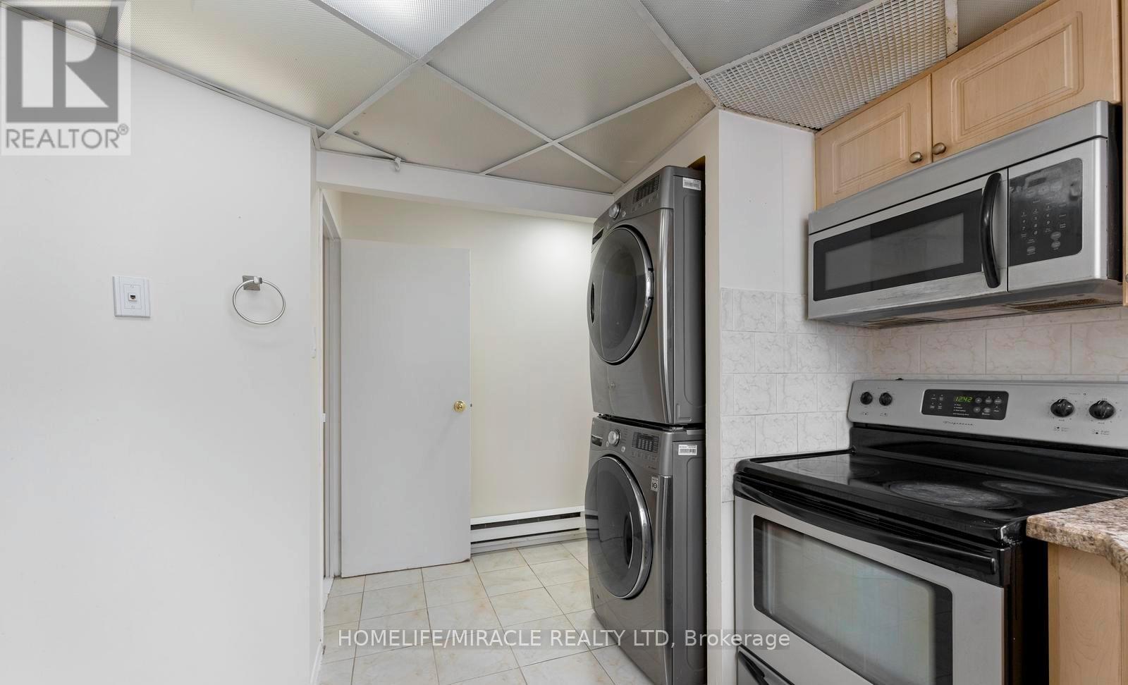 202 - 3700 Kaneff Crescent, Mississauga, Ontario  L5A 4B8 - Photo 20 - W12878356