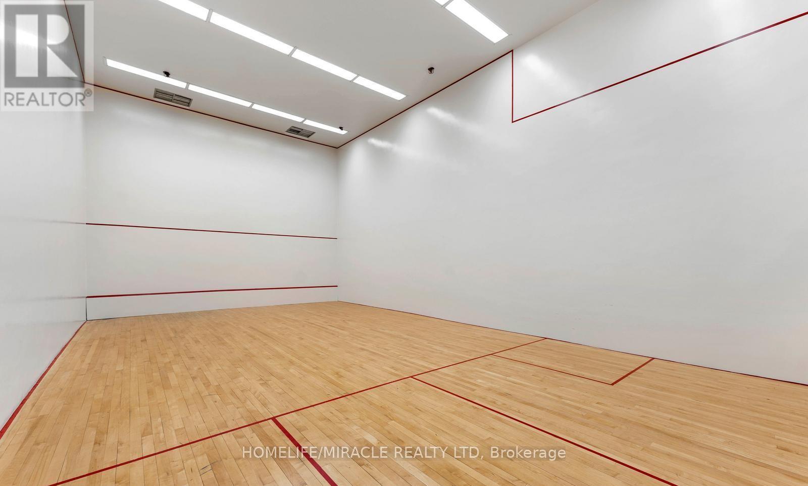 202 - 3700 Kaneff Crescent, Mississauga, Ontario  L5A 4B8 - Photo 32 - W12878356