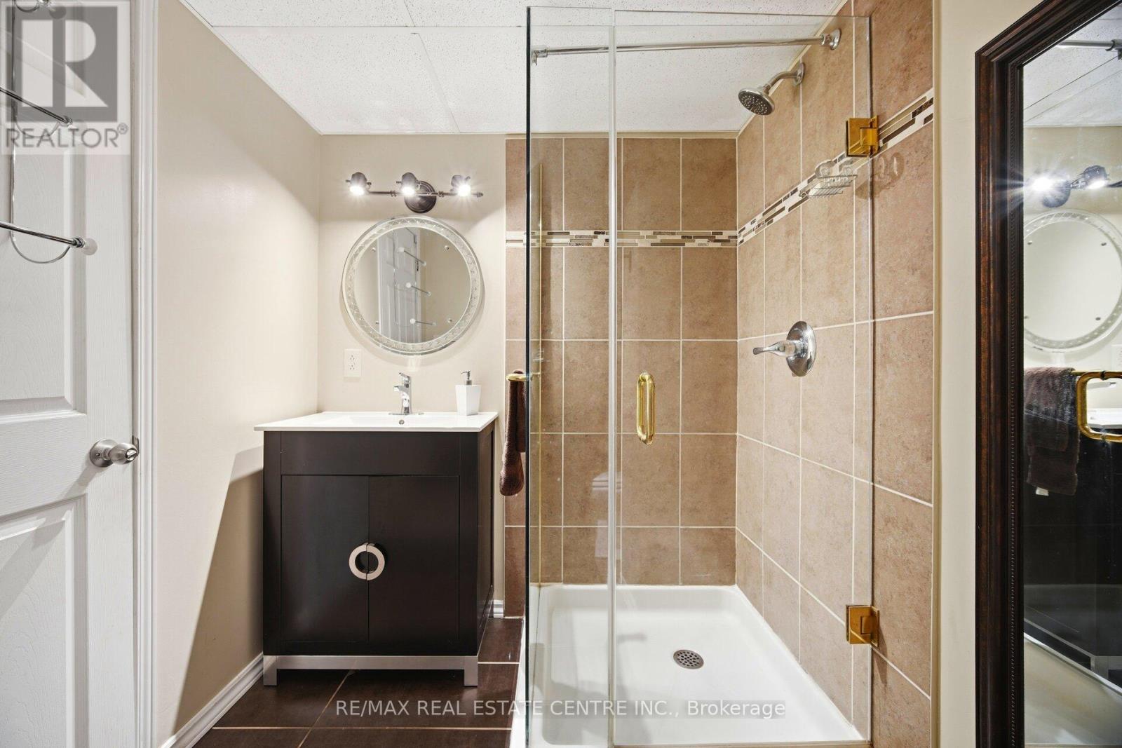 14 Northwood Drive, Brampton, Ontario  L6X 2L2 - Photo 48 - W12878386