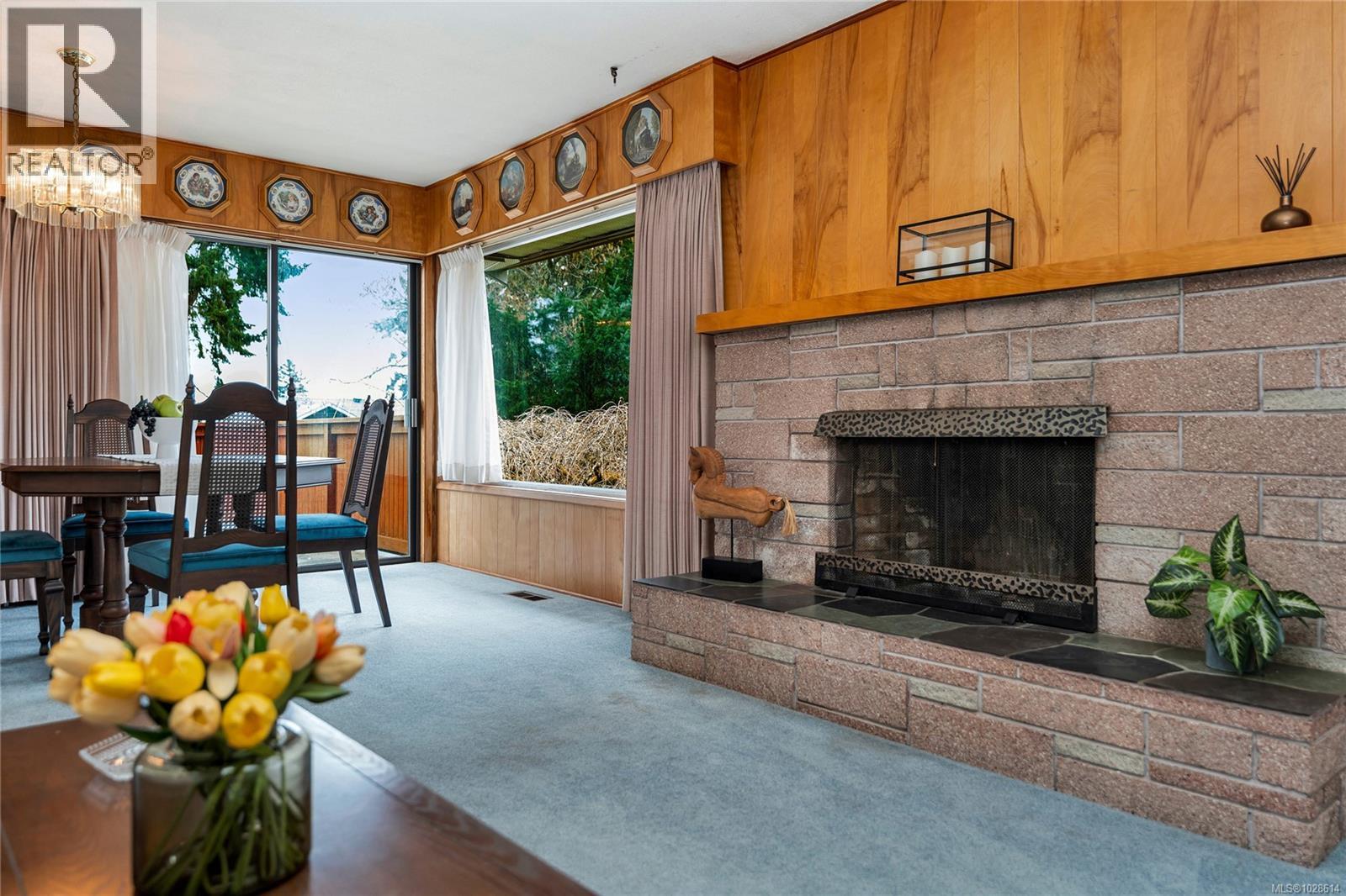 4987 Wesley Rd, Saanich, British Columbia  V8Y 1Z1 - Photo 25 - 1028614