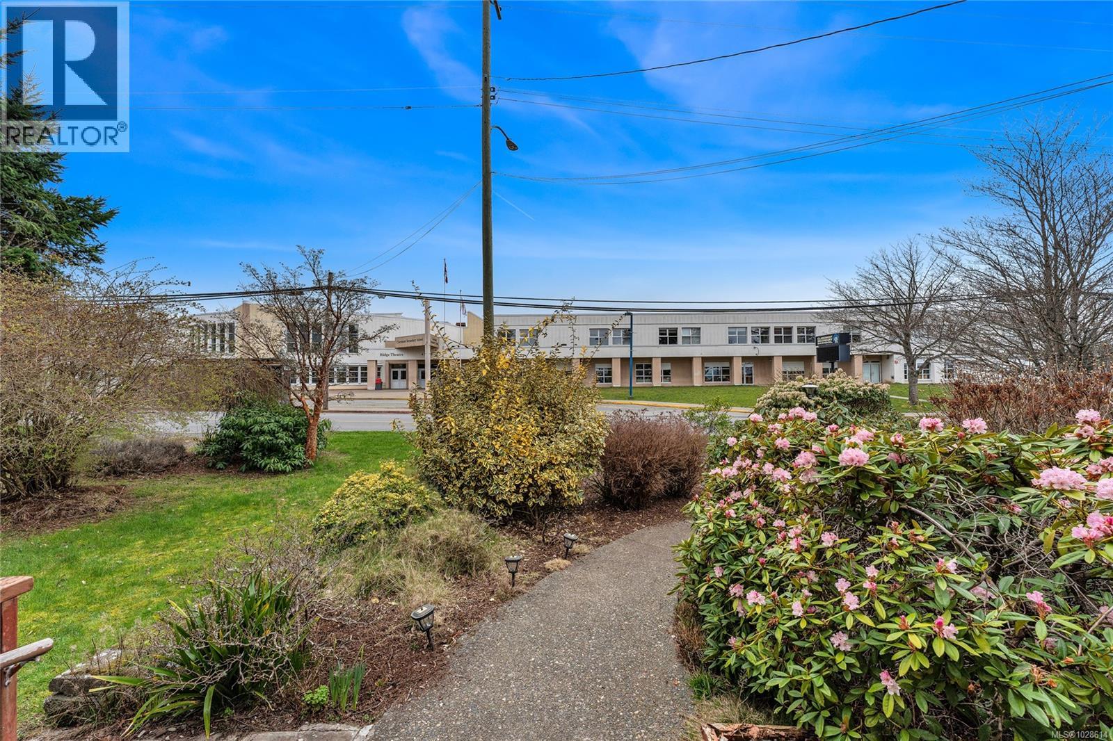 4987 Wesley Rd, Saanich, British Columbia  V8Y 1Z1 - Photo 45 - 1028614