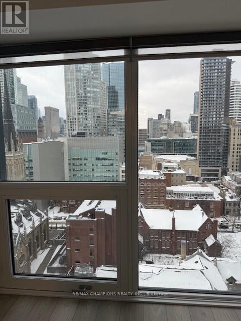 1909 - 82 Dalhousie Street, Toronto, Ontario  M5B 0C5 - Photo 7 - C12872612