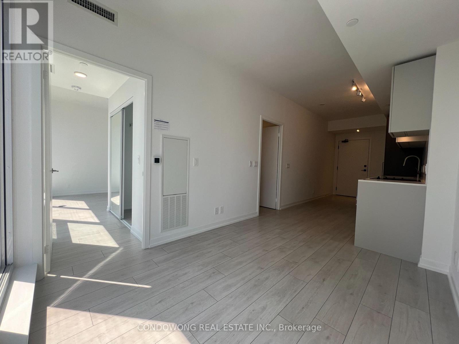 4810 - 55 Mercer Street, Toronto, Ontario  M5V 0W4 - Photo 7 - C12820572