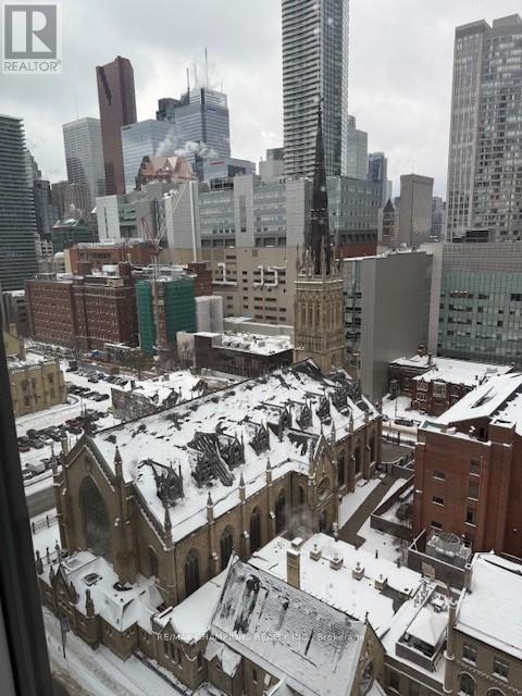 1909 - 82 Dalhousie Street, Toronto, Ontario  M5B 0C5 - Photo 10 - C12872612