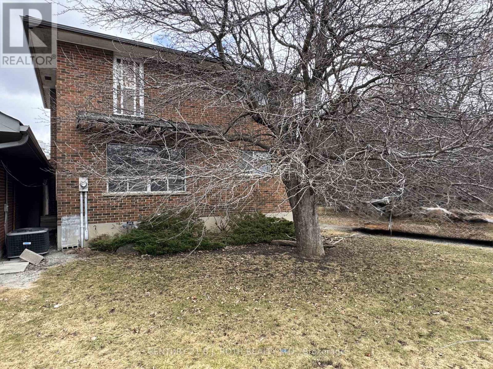 915 TAUNTON ROAD E, Whitby, Ontario