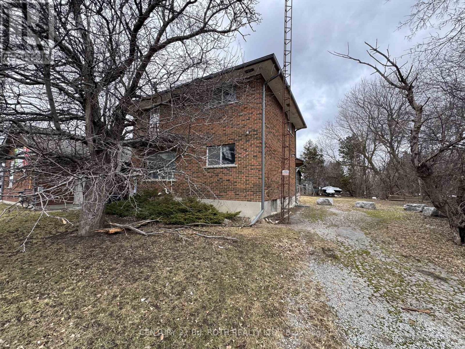 915 Taunton Road E, Whitby, Ontario  L1R 3L7 - Photo 2 - E12752638