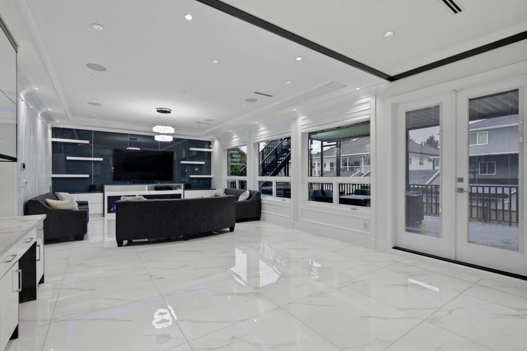 6899 Clevedon Drive, Surrey, British Columbia  V3W 6H6 - Photo 23 - R3098780