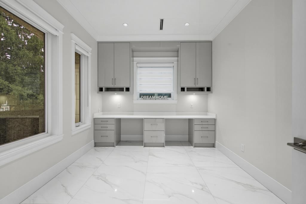 6899 Clevedon Drive, Surrey, British Columbia  V3W 6H6 - Photo 13 - R3098780