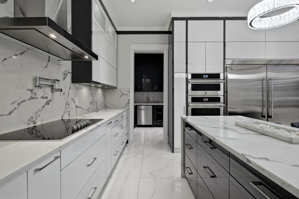 6899 Clevedon Drive, Surrey, British Columbia  V3W 6H6 - Photo 17 - R3098780