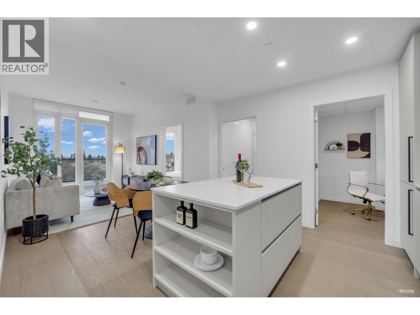 708 8415 Granville Street, Vancouver, British Columbia  V6P 0M2 - Photo 18 - R3099057