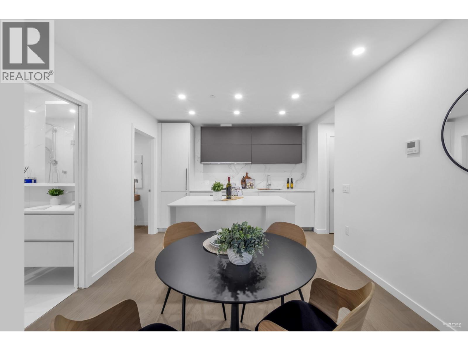 708 8415 Granville Street, Vancouver, British Columbia  V6P 0M2 - Photo 13 - R3099057