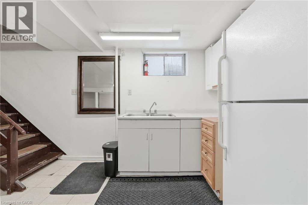 196 Glen Road, Hamilton, Ontario  L8S 3N4 - Photo 23 - 40805768