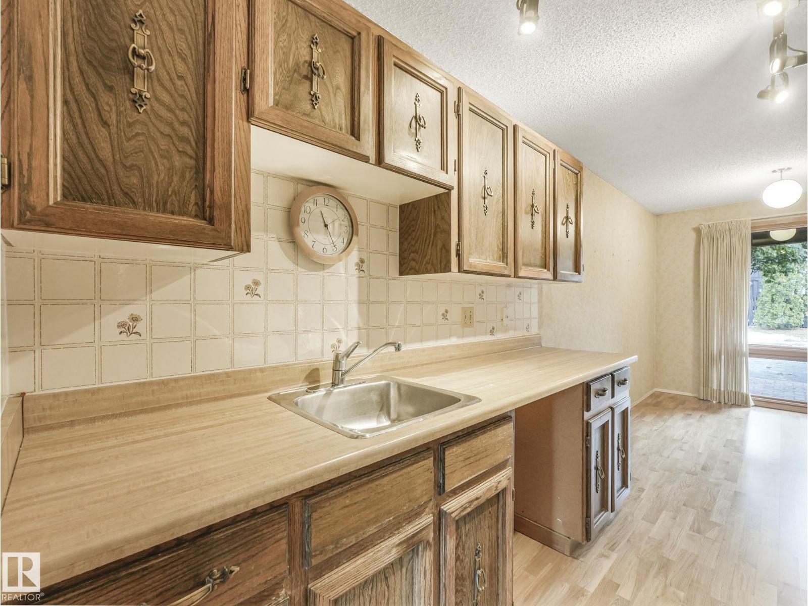 185 Hearthstone Nw, Edmonton, Alberta  T6H 5E5 - Photo 16 - E4477204