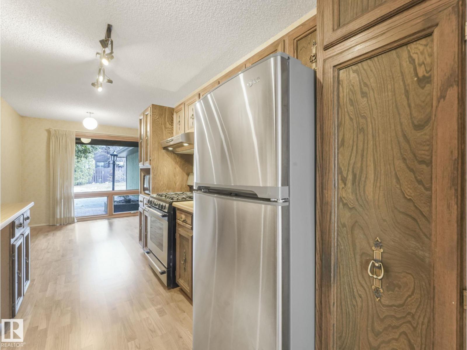 185 Hearthstone Nw, Edmonton, Alberta  T6H 5E5 - Photo 17 - E4477204