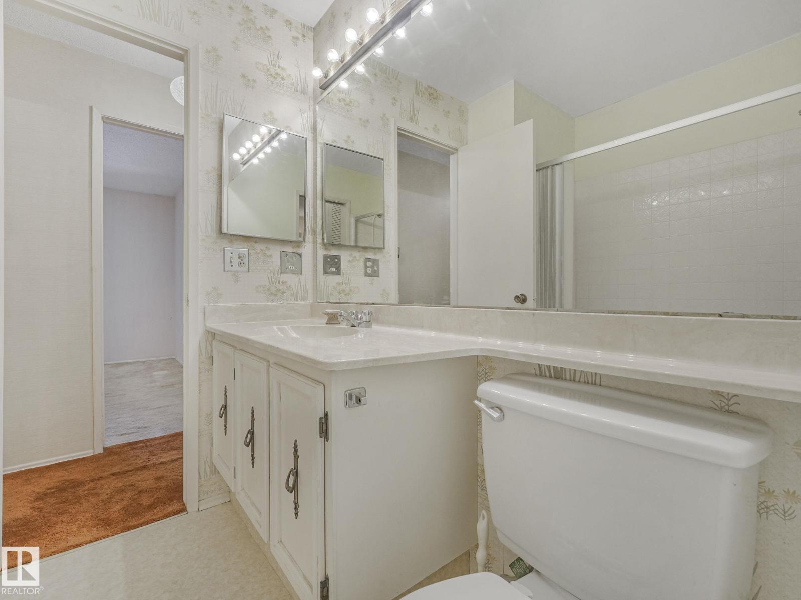 185 Hearthstone Nw, Edmonton, Alberta  T6H 5E5 - Photo 47 - E4477204