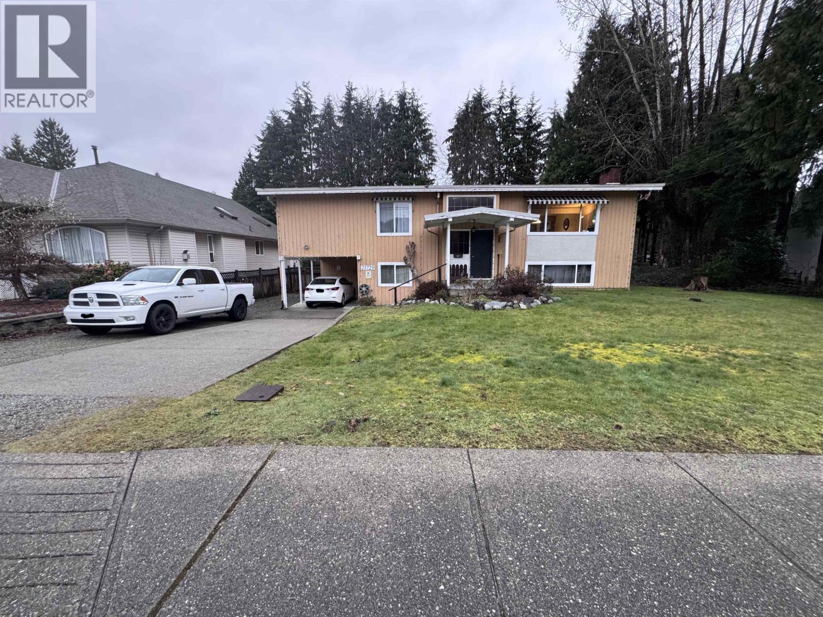 21729 124 Avenue, Maple Ridge, British Columbia  V2X 4H6 - Photo 2 - R3099229
