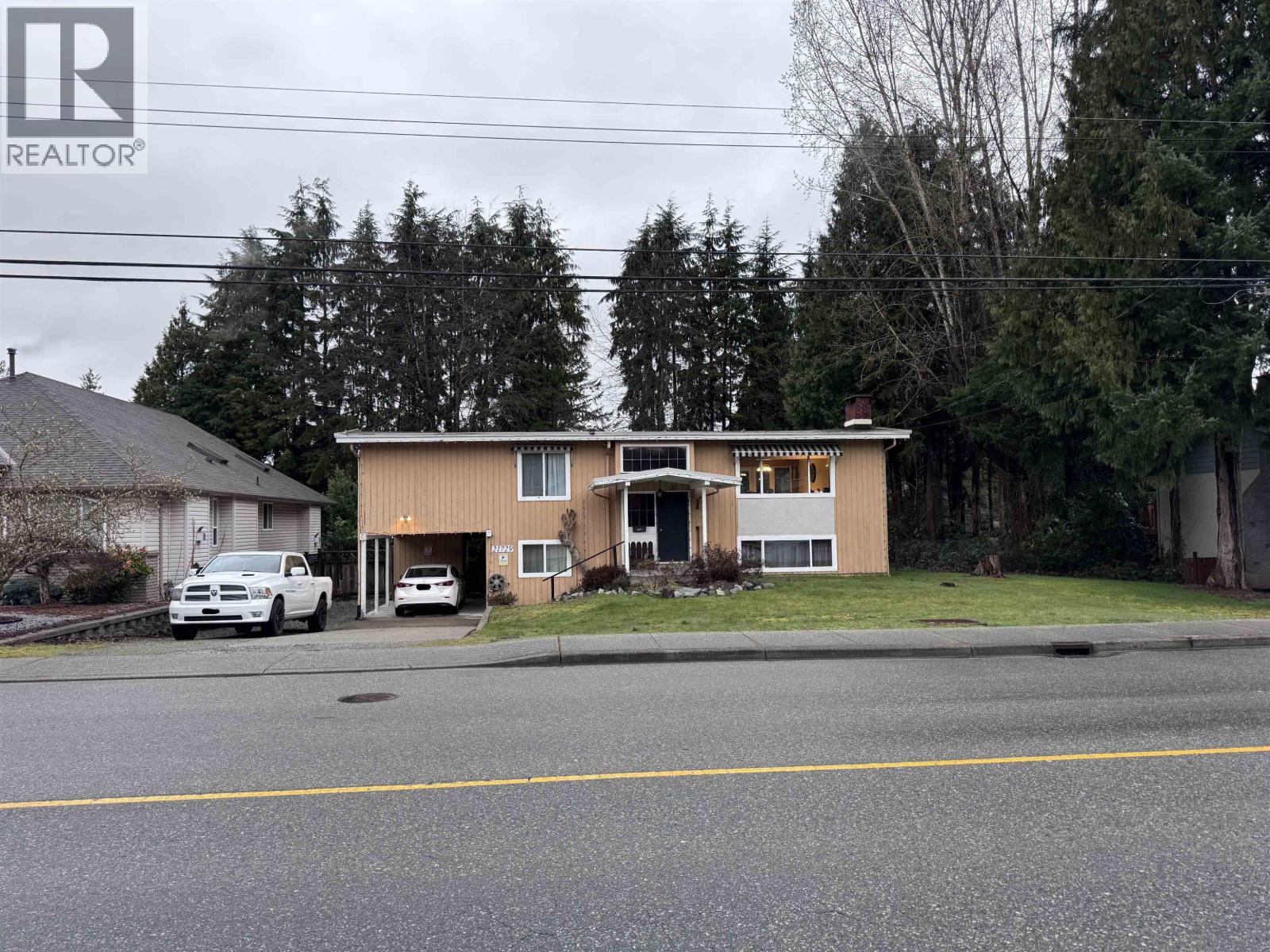 21729 124 Avenue, Maple Ridge, British Columbia  V2X 4H6 - Photo 3 - R3099229