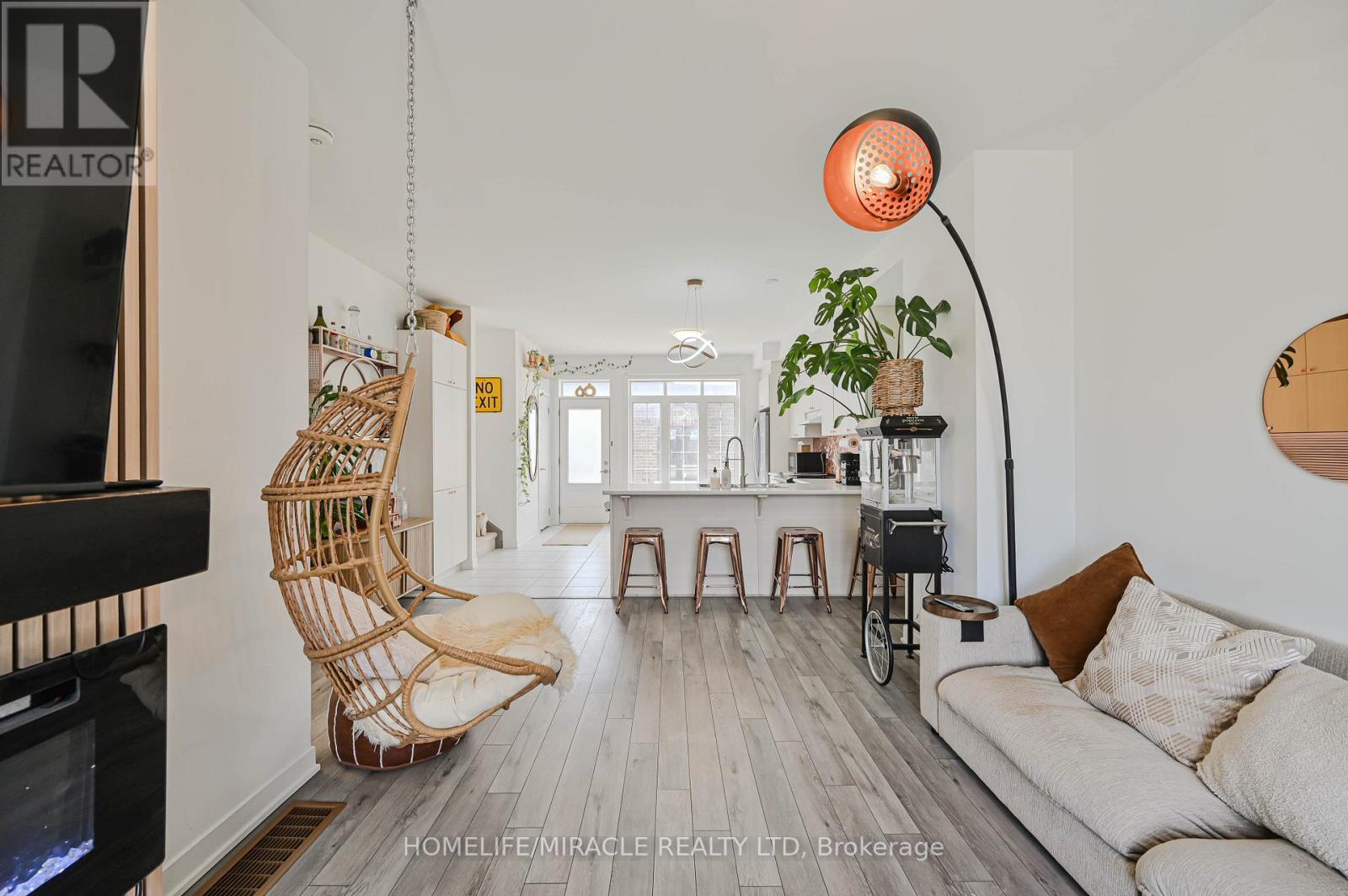 17 Selfridge Way, Whitby, Ontario  L1N 0N9 - Photo 10 - E12878252