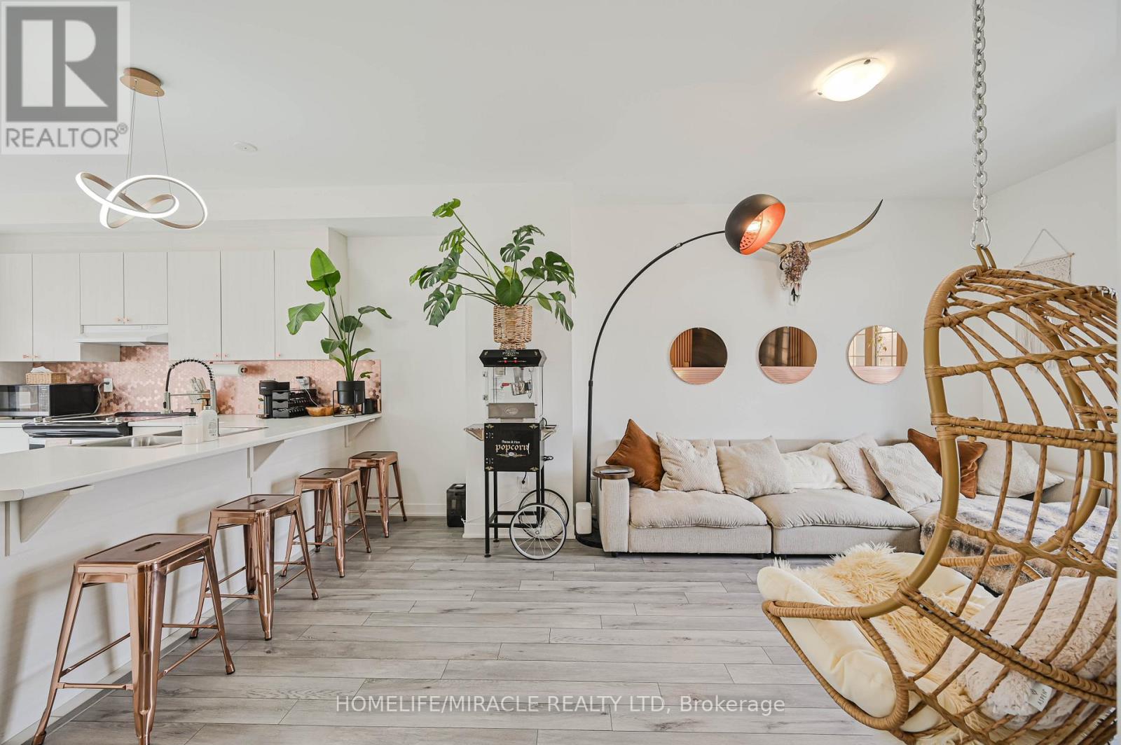 17 Selfridge Way, Whitby, Ontario  L1N 0N9 - Photo 6 - E12878252