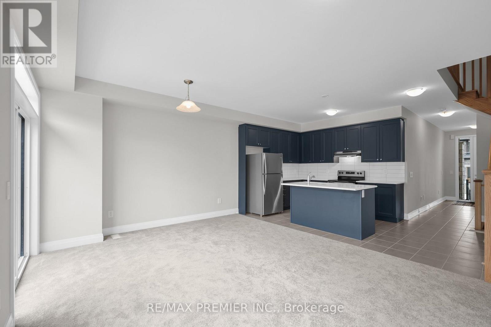 138 Corley Street, Kawartha Lakes (Lindsay), Ontario  K9V 0R4 - Photo 8 - X12876598