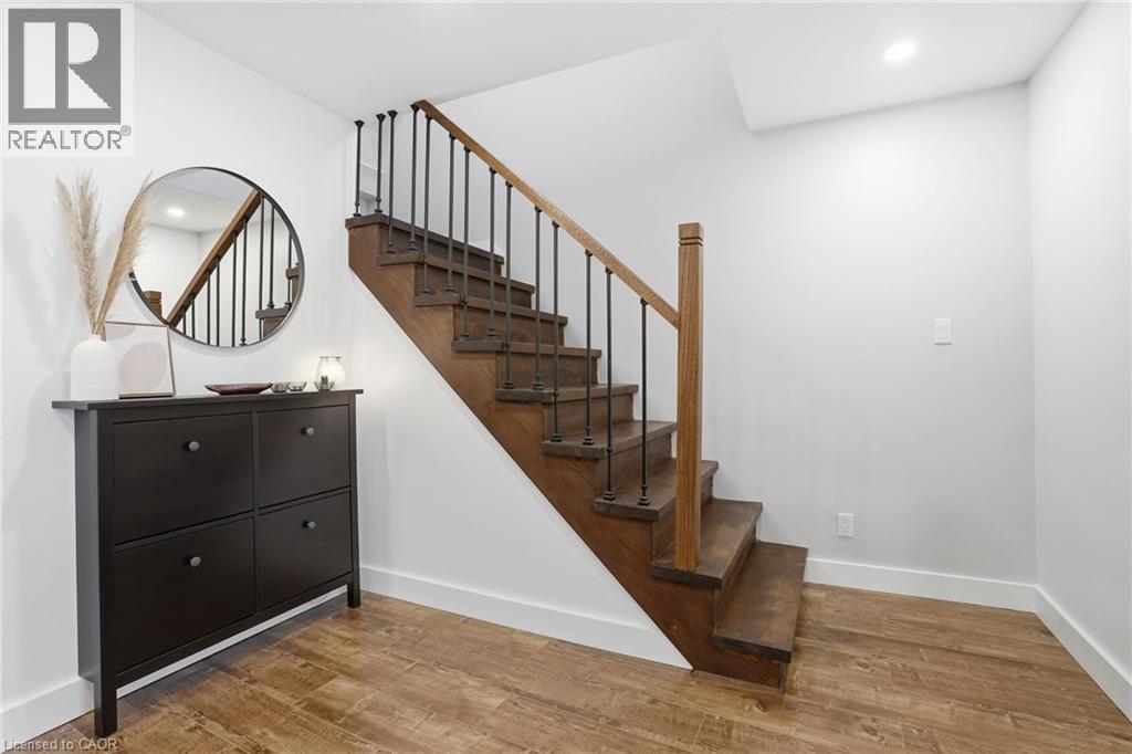 68 Delena Avenue, Hamilton, Ontario  L8H 6B7 - Photo 17 - 40811796