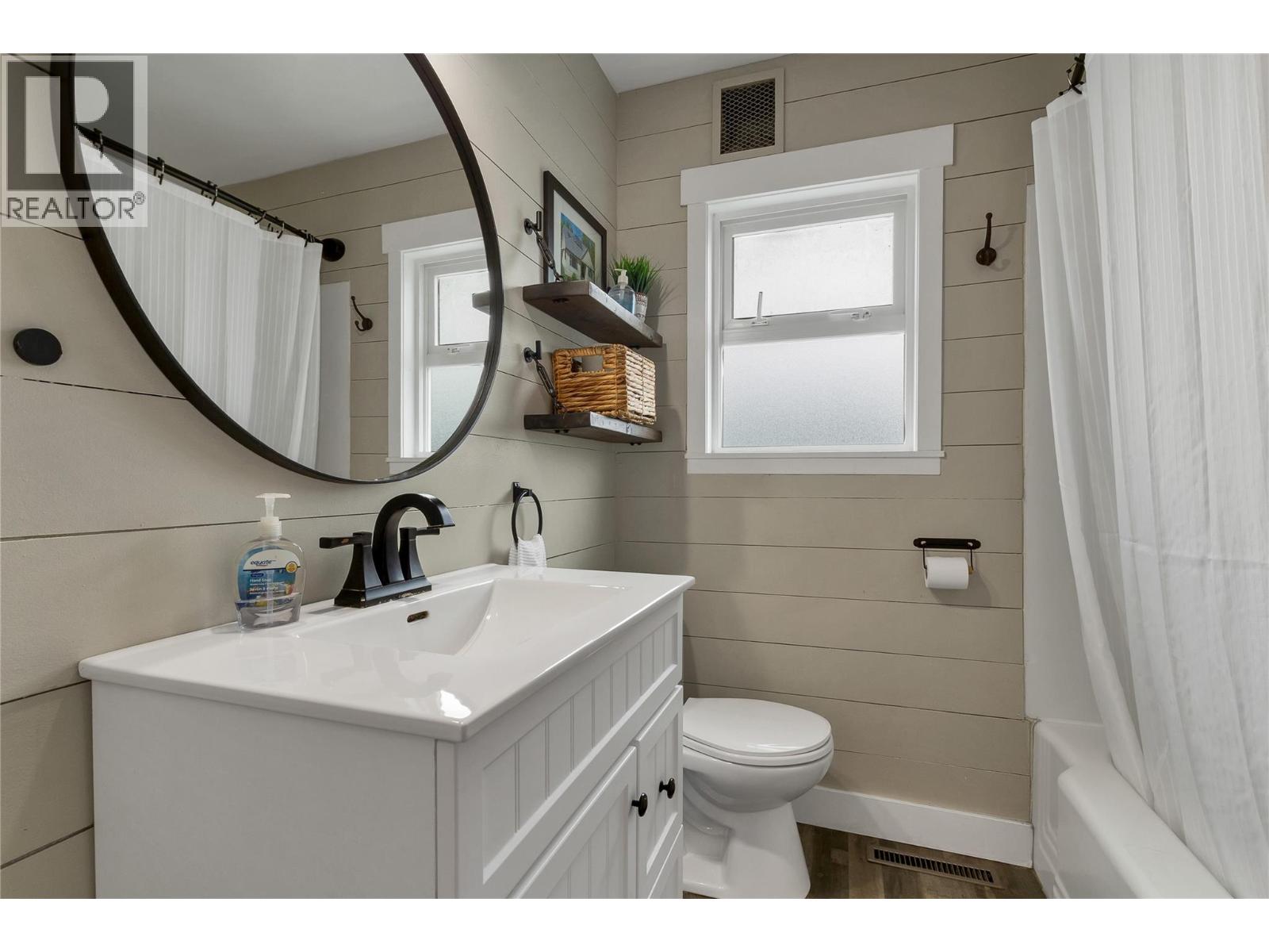 1505 32 Avenue, Vernon, British Columbia  V1T 2H9 - Photo 25 - 10370652