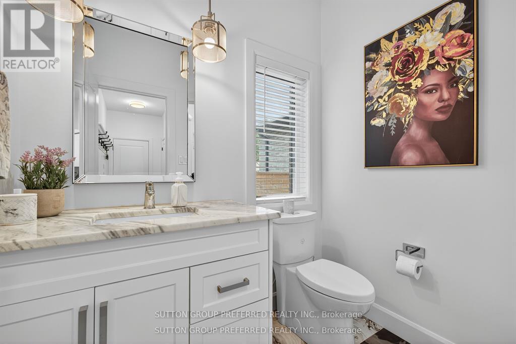 21 Armstrong Street, Strathroy-Caradoc, Ontario  N0L 1V0 - Photo 21 - X12878494