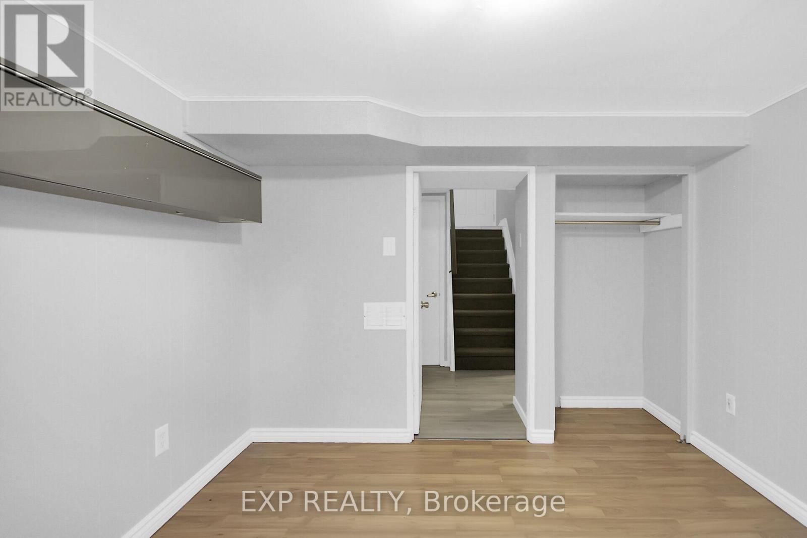 2247 Miramichi Street, Ottawa, Ontario  K2C 0Z1 - Photo 22 - X12878482