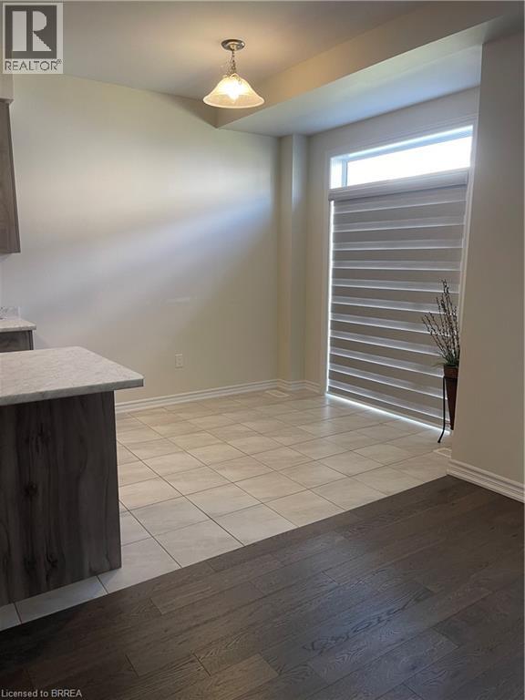 18 Mclaren Avenue, Brantford, Ontario  N3T 0T3 - Photo 7 - 40811332