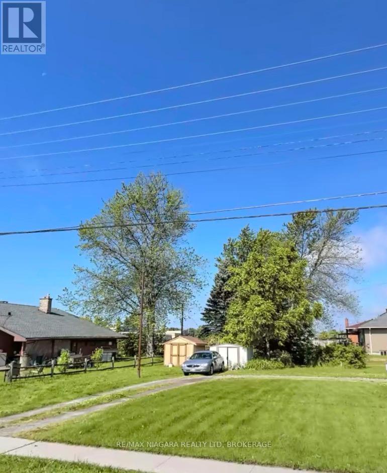 Lt 114 Oakwood Street, Port Colborne, Ontario  L3K 5G7 - Photo 1 - X12878434