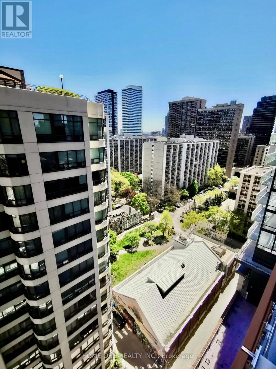 1402 - 18 Maitland Terrace, Toronto, Ontario  M4Y 0H4 - Photo 3 - C12878472