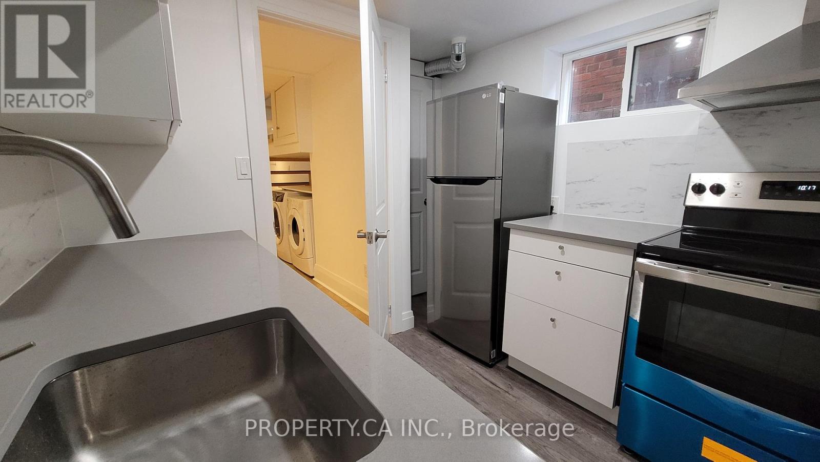 43 Edinburgh Drive, Toronto, Ontario  M3H 1B5 - Photo 11 - C12878474