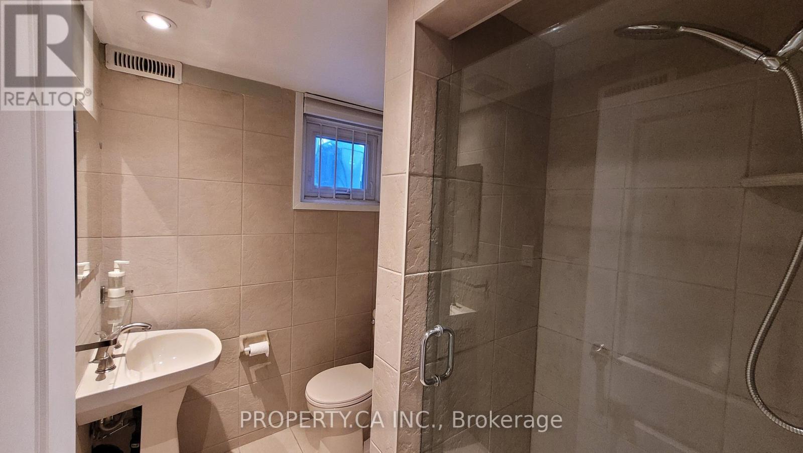 43 Edinburgh Drive, Toronto, Ontario  M3H 1B5 - Photo 12 - C12878474