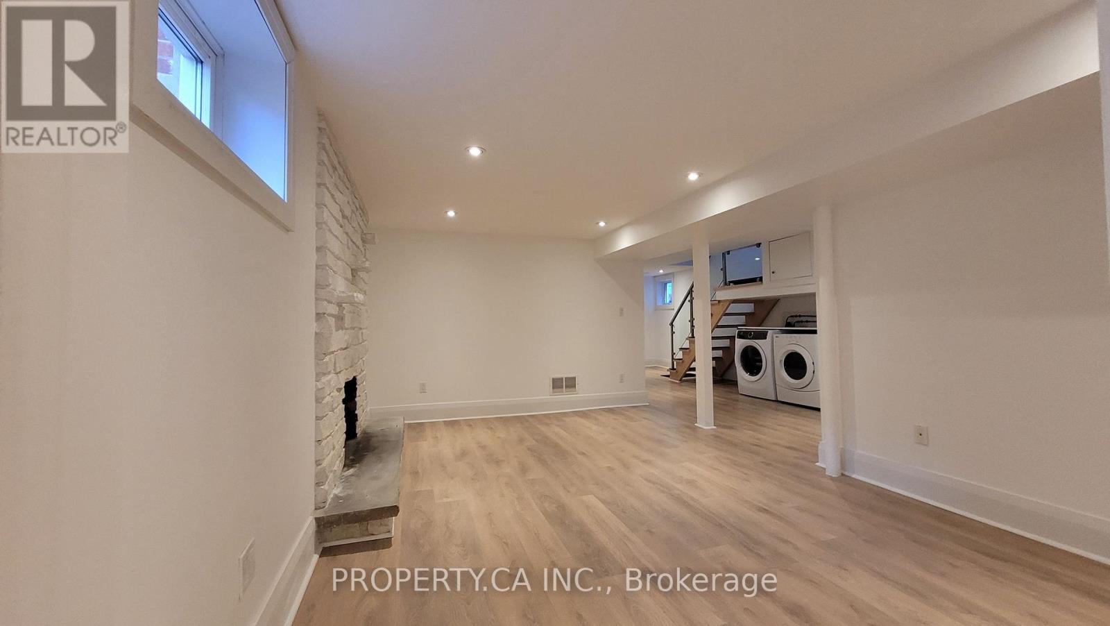 43 Edinburgh Drive, Toronto, Ontario  M3H 1B5 - Photo 3 - C12878474