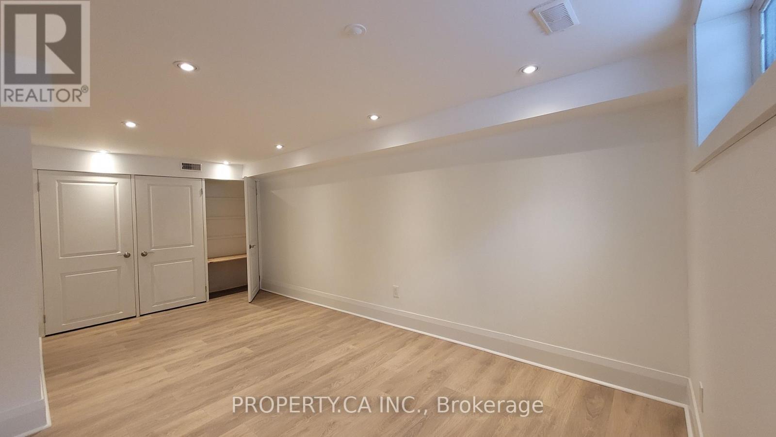 43 Edinburgh Drive, Toronto, Ontario  M3H 1B5 - Photo 4 - C12878474