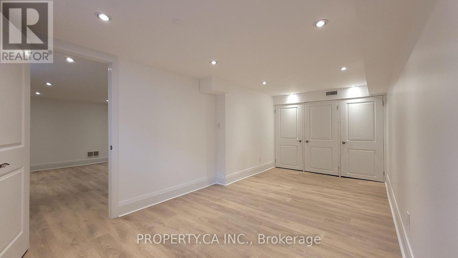 43 Edinburgh Drive, Toronto, Ontario  M3H 1B5 - Photo 5 - C12878474