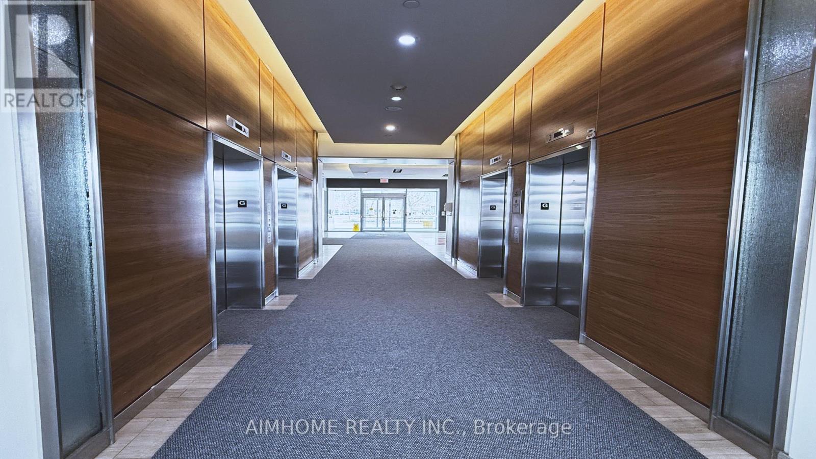 70 Forest Manor Road, Toronto, Ontario  M2J 0A9 - Photo 13 - C12878496