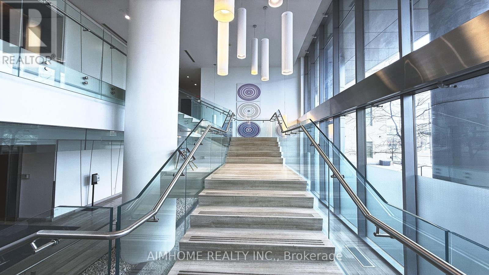 70 Forest Manor Road, Toronto, Ontario  M2J 0A9 - Photo 14 - C12878496