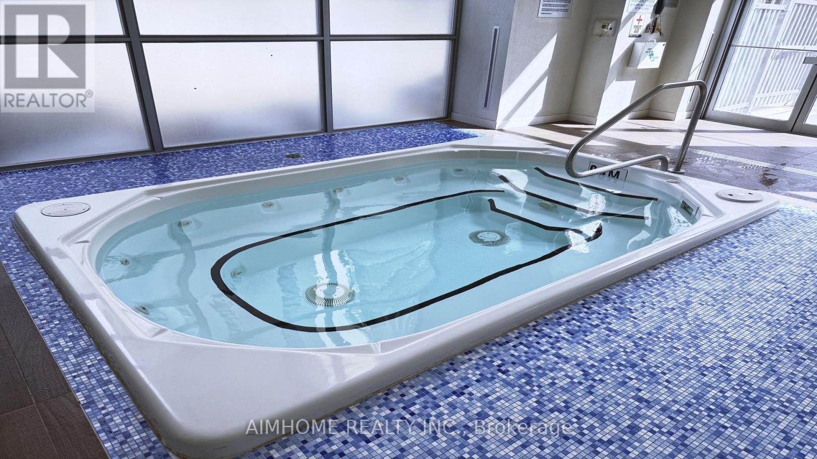 70 Forest Manor Road, Toronto, Ontario  M2J 0A9 - Photo 16 - C12878496