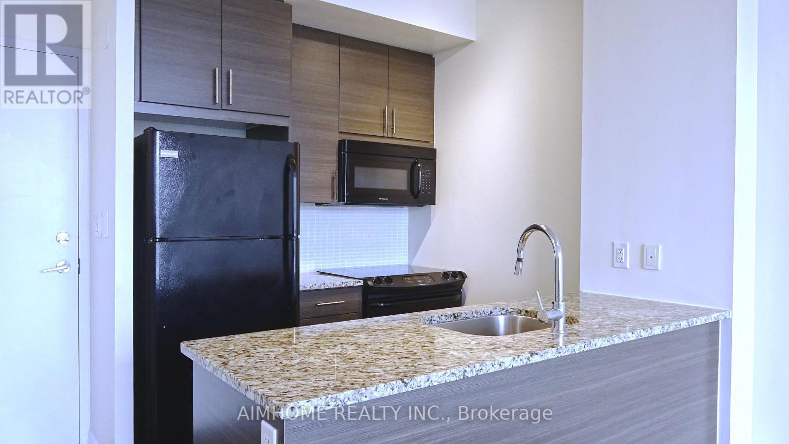 70 Forest Manor Road, Toronto, Ontario  M2J 0A9 - Photo 2 - C12878496