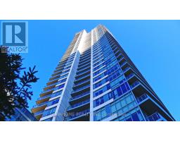 70 FOREST MANOR ROAD, Toronto, Ontario